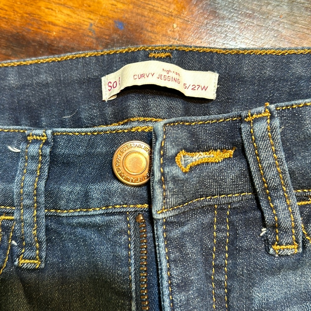 SO curvy high rise jeggings